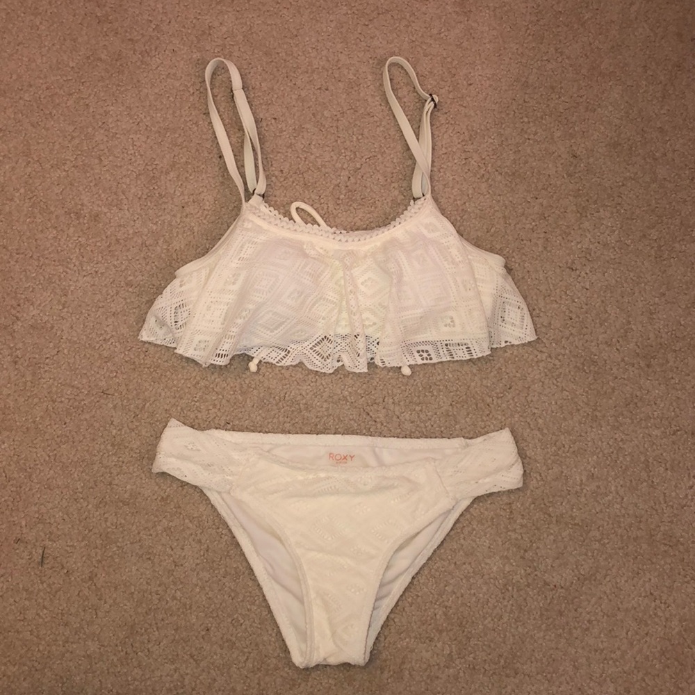 Roxy 2 piece lace bathing suit
